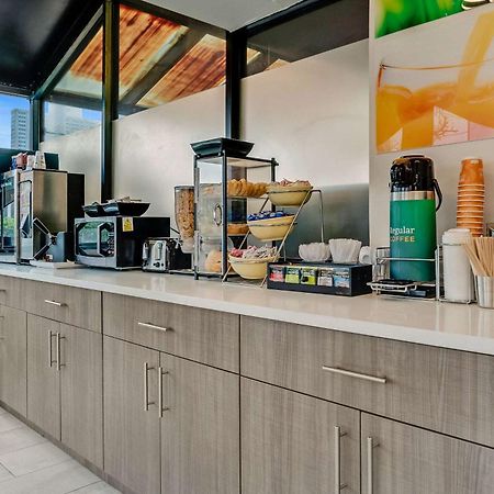 Quality Inn Detroit Downtown ภายนอก รูปภาพ