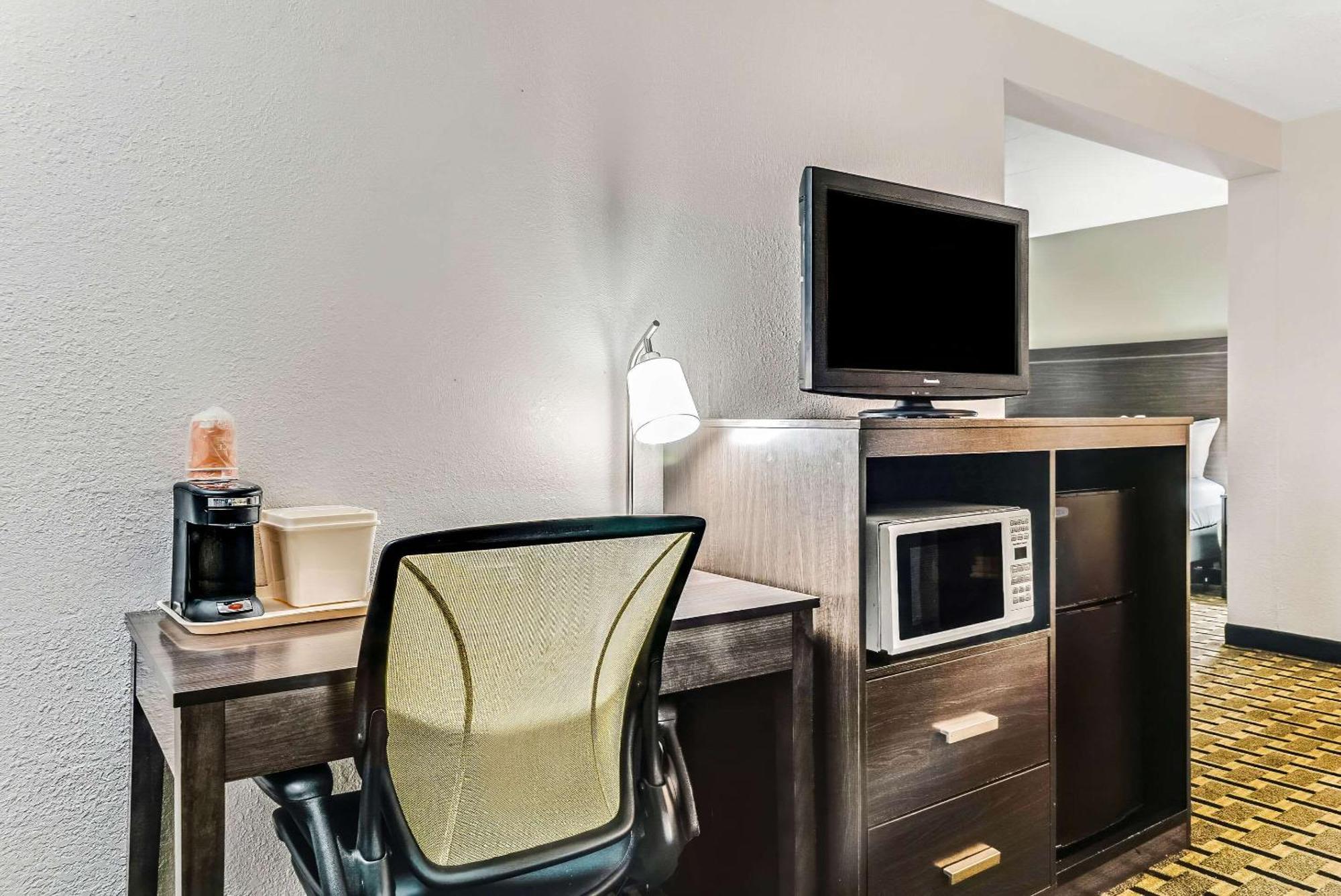 Quality Inn Detroit Downtown ภายนอก รูปภาพ