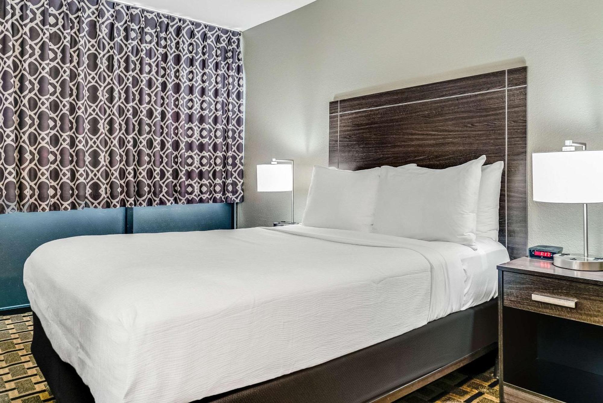 Quality Inn Detroit Downtown ภายนอก รูปภาพ