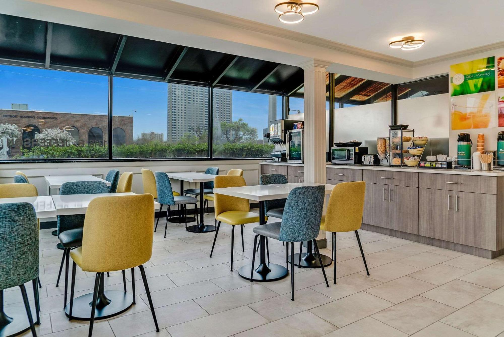 Quality Inn Detroit Downtown ภายนอก รูปภาพ